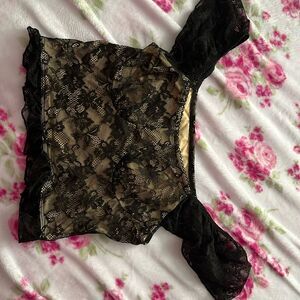 Small Top 
SHEIN
Size S